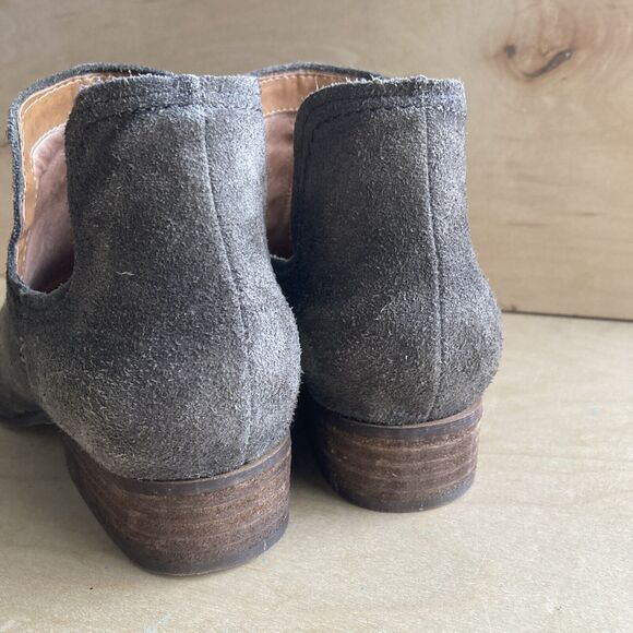 Zodiac Women's Boot Bootie Grey Suede Size  9.5  M  Western Toe - Picture 2 of 16